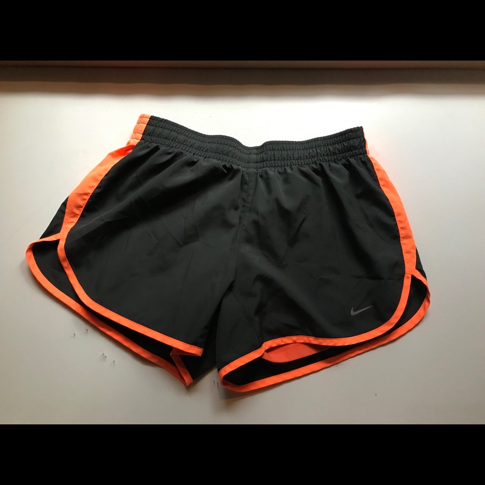 Nike running short